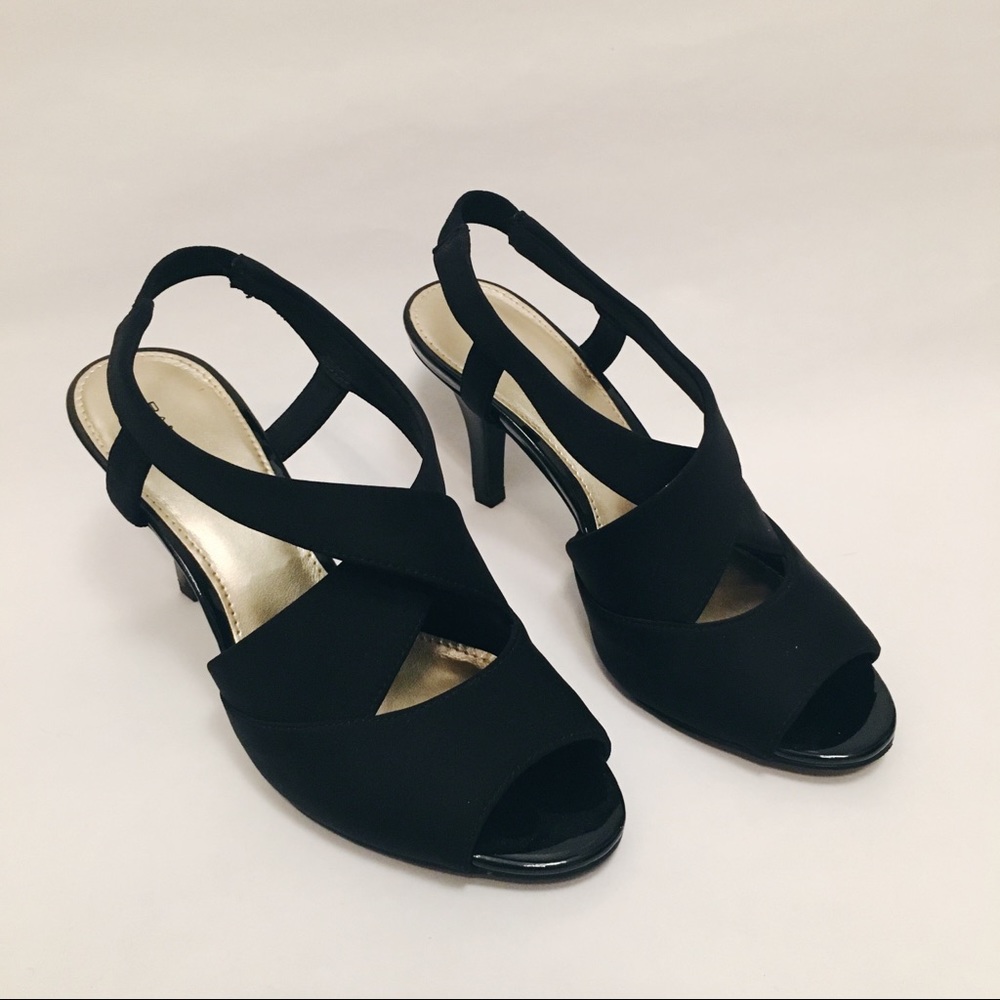 NWOT Bandolino Peep Toe Slingback Heel